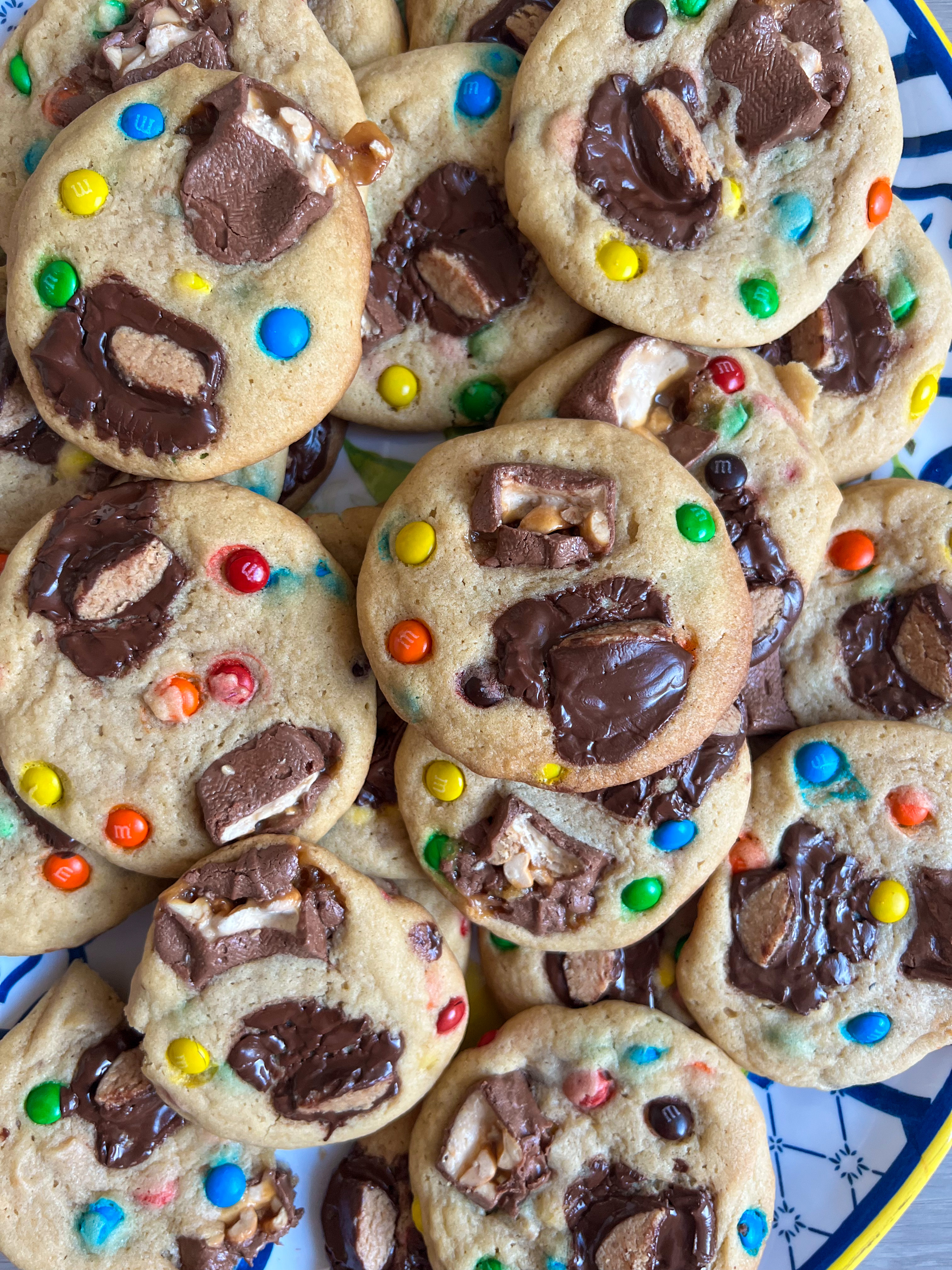 Halloween Candy Cookies 2 Halloween candy cookies