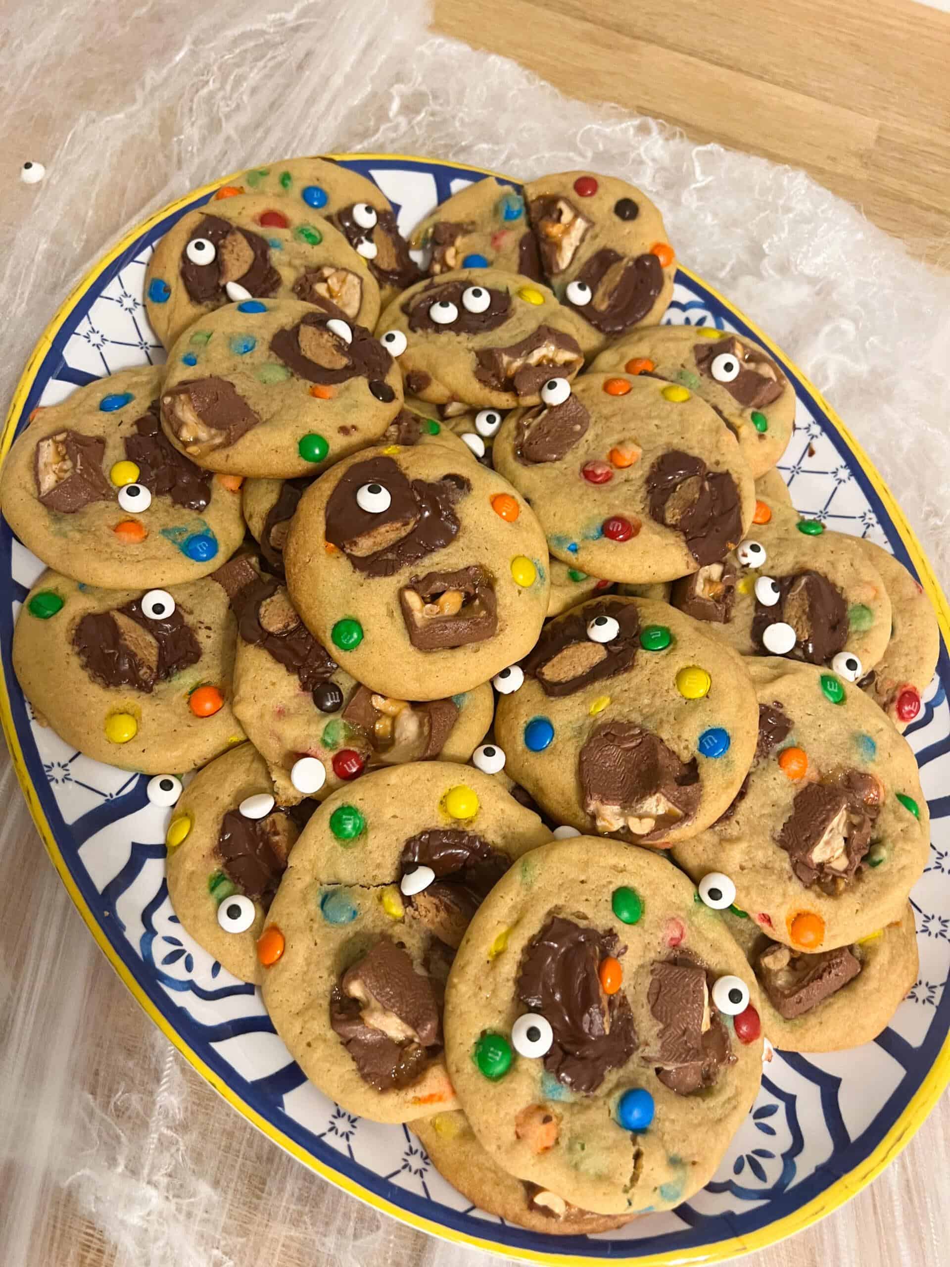 halloween candy cookies
