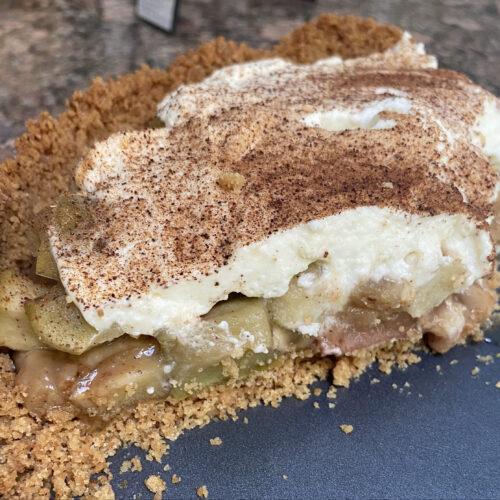 dulce de leche apple caramel cinnamon pie bourbon whipped cream