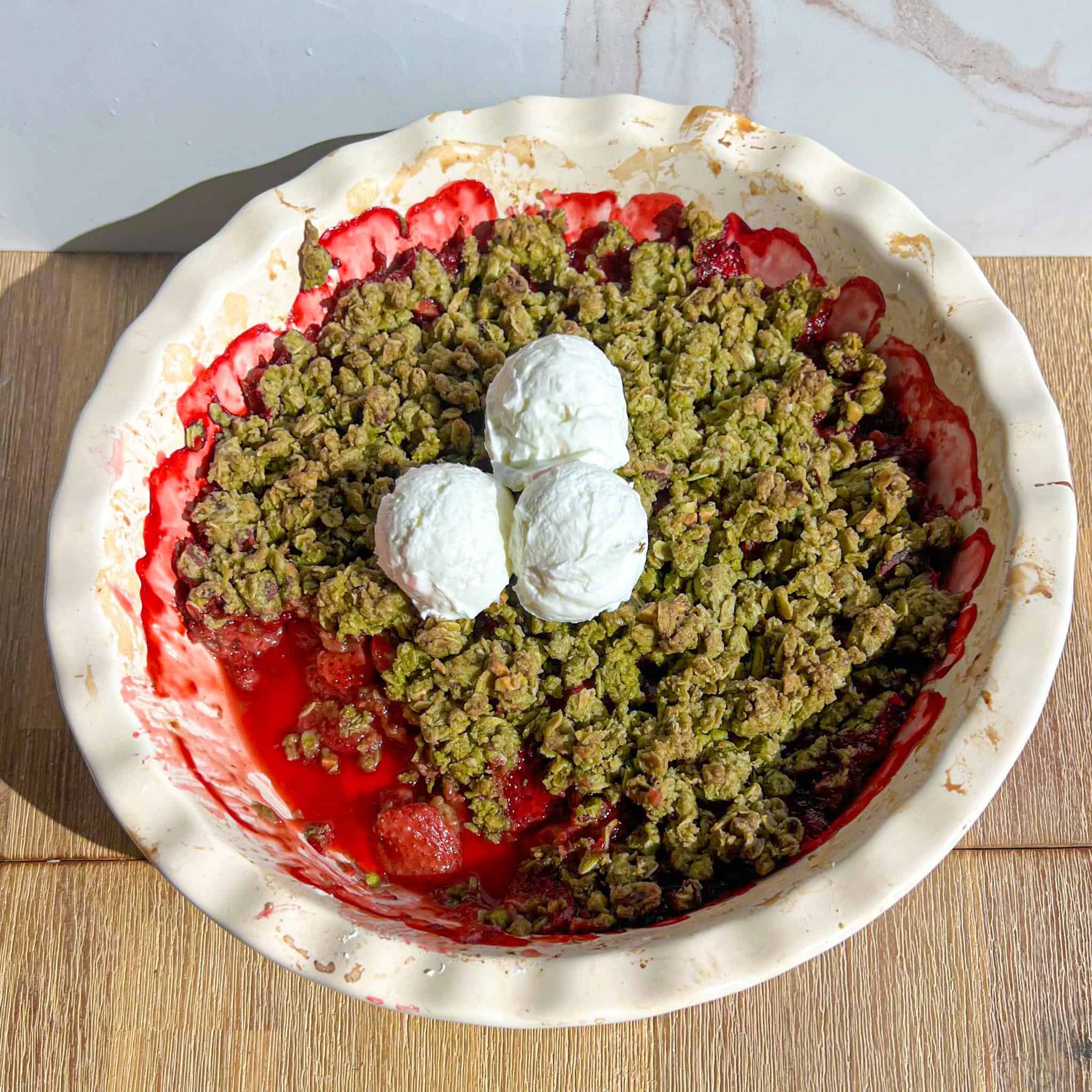best easy matcha strawberry crisp crumble recipe