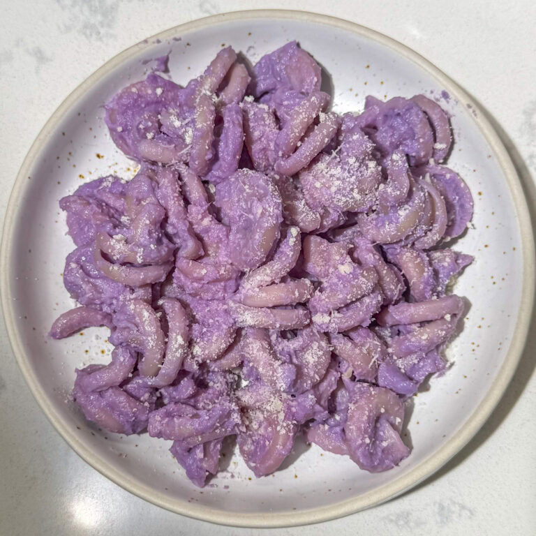Best easy red cabbage pasta sauce that turns purple, plated